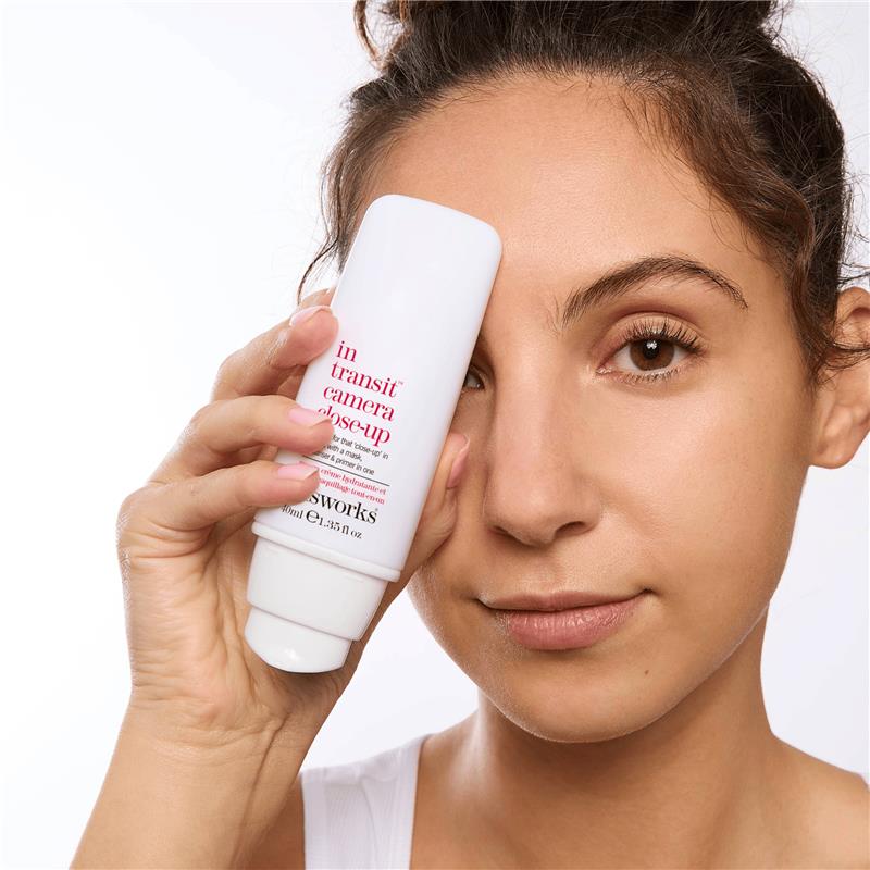 In Transit Camera Close Up 40ml | Hydrating Primer | This Works